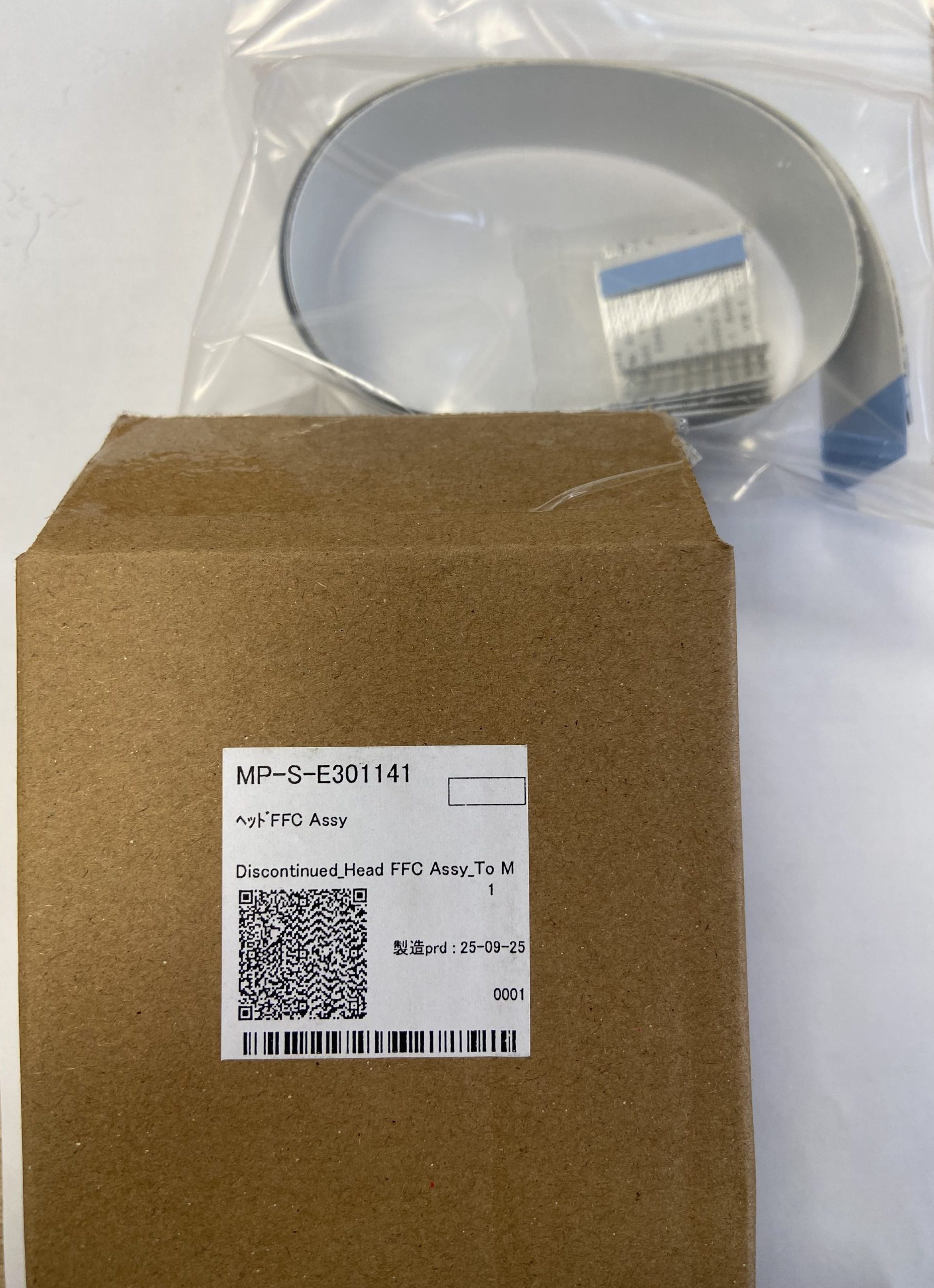 M015308 E301141 Шлейф печатающей головки JV150 JV300 3 M015308 E301141 Шлейф печатающей головки JV150 JV300