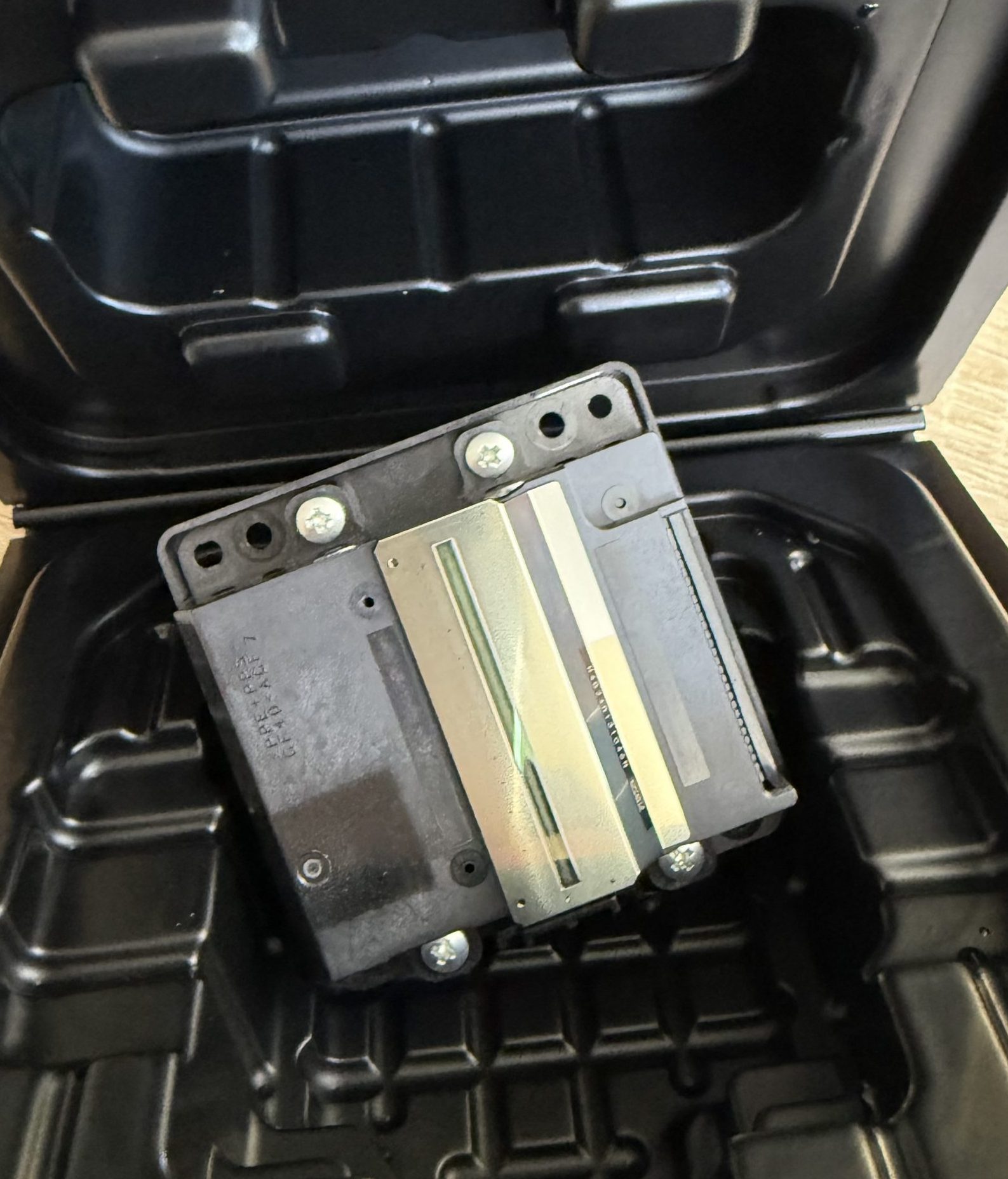 FA35011FA35001Печатающая головка для принтеров Epson L6160,6170,6190,14150. L11050 2 FA35011/FA35001/Печатающая головка для принтеров Epson L6160,6170,6190,14150. L11050